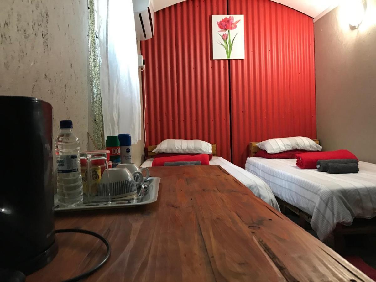 Kololo Guesthouse Katima Mulilo Luaran gambar